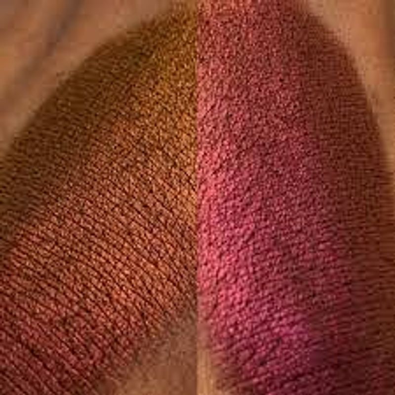 Multi Chrome Pigment Enchanted