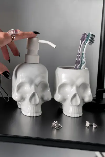 Hovedbilde Cranium Bathroom Set