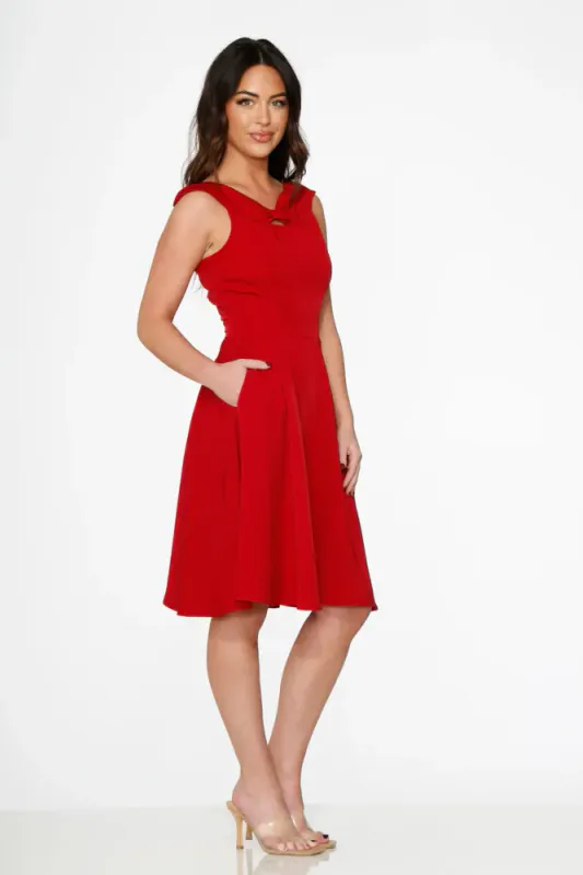 Embla Swing Dress [Red]