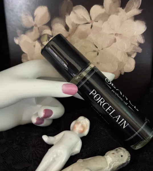 Hovedbilde Porcelain Perfume Oil