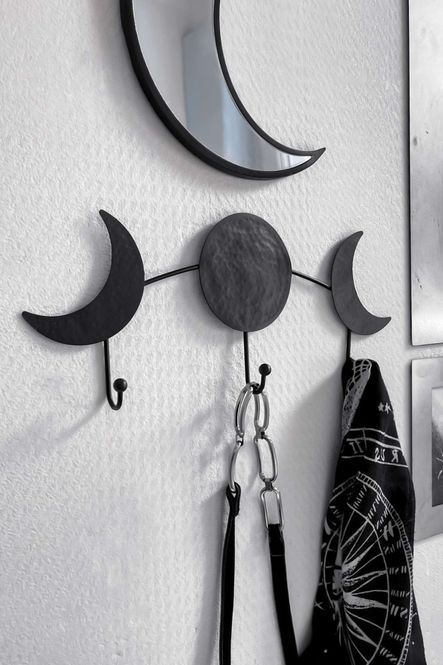 Main Image Goddess Wall Hook