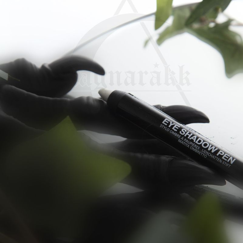 Ghost Chubby Eyeshadow Pen
